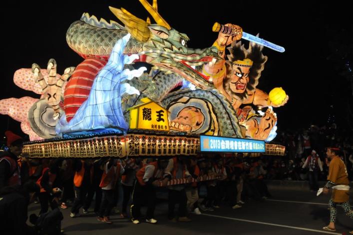 2013台灣燈會吸睛 11縣市齊踩街熱鬧滾滾　 共26張圖片